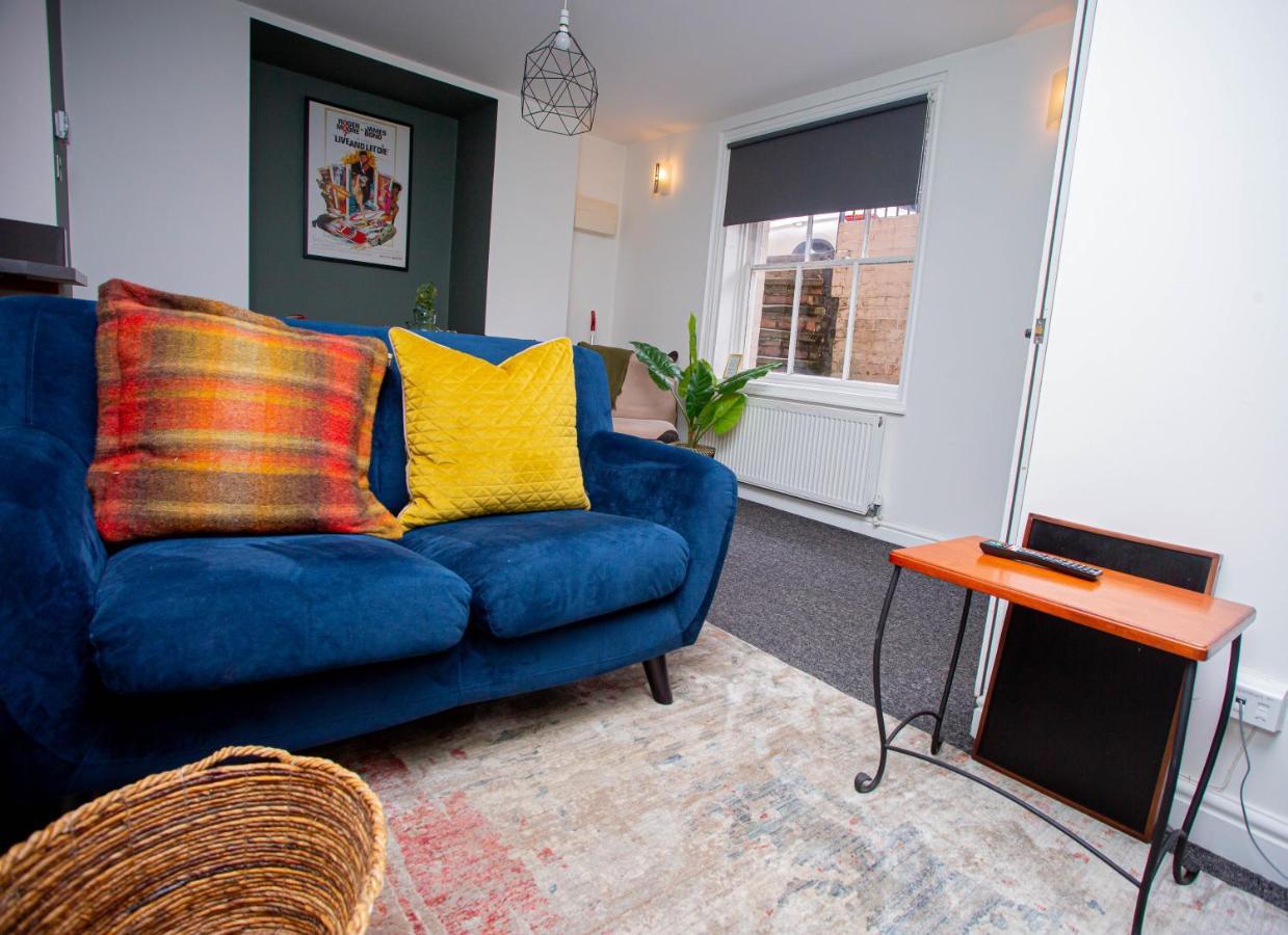 Nest Easy - Derngate Basement Lägenhet Northampton Exteriör bild