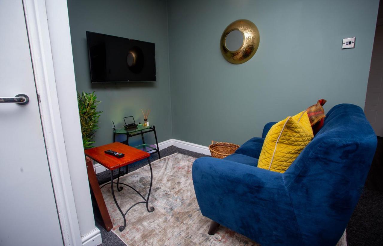 Nest Easy - Derngate Basement Lägenhet Northampton Exteriör bild